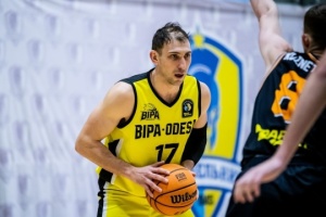 Рябчук вийшов на перше місце за кількістю матчів у баскетбольній Суперліги