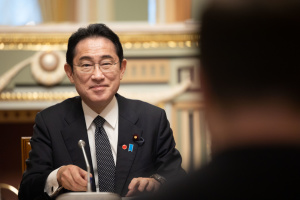 岸田日本首相、米国によるウクライナ支援法案の成立を歓迎