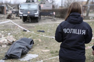 Кількість загиблих унаслідок нічної атаки на Київщину зросла до семи