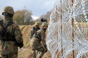 Польща вже збудувала 107 кілометрів загороджень на кордоні з росією