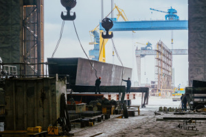 Нацбанк отримав право на примусовий продаж суднобудівного заводу Жеваго