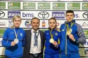 Karatecas ucranianos ganan 2 oros y 1 plata en el Campeonato de Europa en España