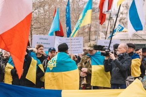У Парижі українці закликали не допустити росіян до участі в Олімпіаді