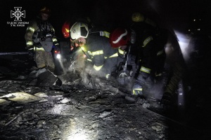Рятувальники ліквідували наслідки повітряної атаки на Київ