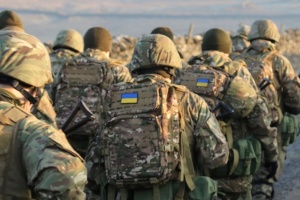 Інструктори з Данії навчають українських військових веденню позиційних боїв