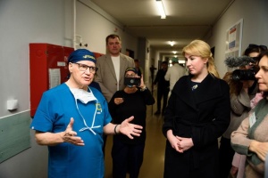 На Прикарпатті вперше хірурги зробили бійцю пересадку лицьового нерва