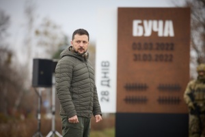 Зеленський вважає переговори можливими після того, як росія без бою виведе з України війська