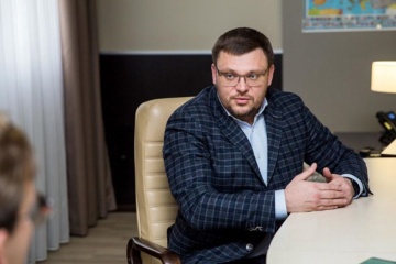 ウクライナ内閣、汚職捜査機関の新トップにクリヴォノス氏を任命