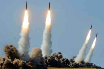 Massiver Raketenangriff: In Kyjiw und Lwiw Luftabwehr im Einsatz