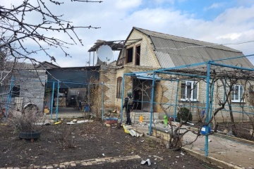 ロシア軍、ウクライナ南部ヘルソン市を砲撃　住民１名死亡＝各地被害