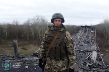 Präsident Selenskyj verleiht Titel „Held der Ukraine“ dem für Worte „Ruhm der Ukraine“ erschossenen ukrainischen Soldaten