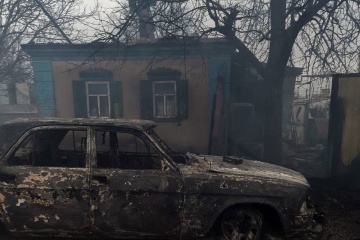 Región de Donetsk: Los rusos destruyen Bajmut con artillería, bombardean ciudades y pueblos con aviones y tanques