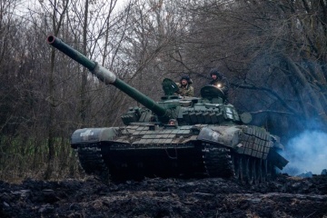 Ukrainische Armee wehrt russische Angriffe bei Bachmut rund um die Uhr ab -  Generalstab