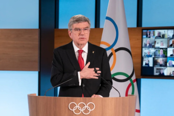 Le président du CIO plaide pour un retour à la compétition des athlètes russes et biélorusses 