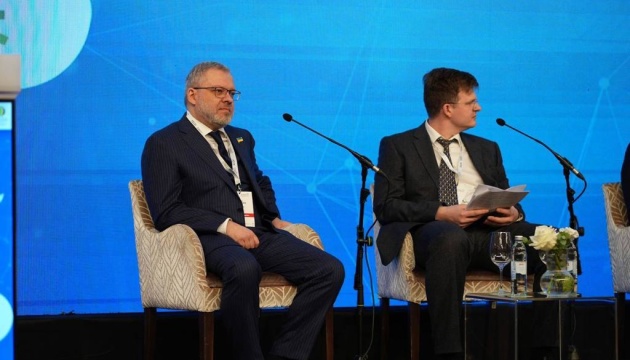 Децентралізація енергосистеми є одним з найголовніших завдань України – Галущенко
