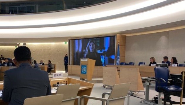 Dzhaparova pide al Consejo de Derechos Humanos de la ONU que implemente la Fórmula de la Paz de Ucrania
