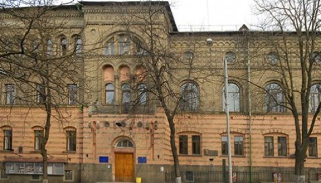 Суд розгляне справу про незаконне відчуження ділянки в університету Карпенка-Карого - Ткаченко