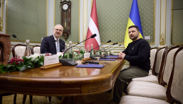 Президенти України і Латвії обговорили потреби ЗСУ, трибунал для рф та євроінтеграцію