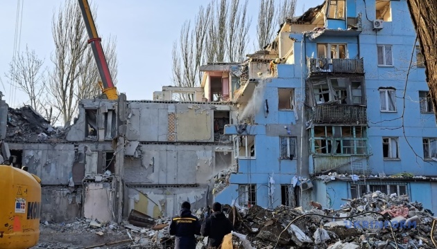 Ракетний удар по будинку в Запоріжжі: зниклими безвісти залишаються двоє людей