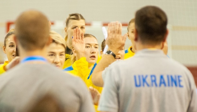 Жіноча збірна України з гандболу поступилась Румунії у контрольному матчі