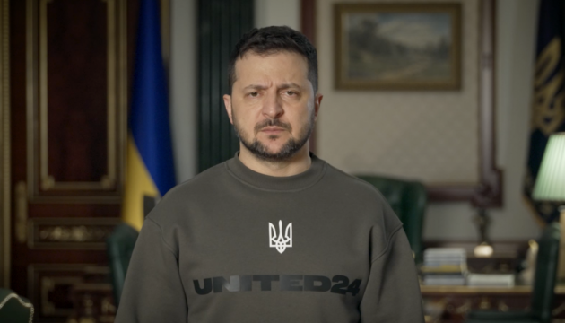 Zelensky on Volunteer Fighter Day: You worthily defend Ukraine together with all soldiers