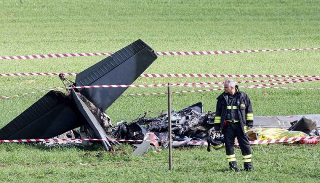 У Італії зіштовхнулися два військові літаки: пілоти загинули
