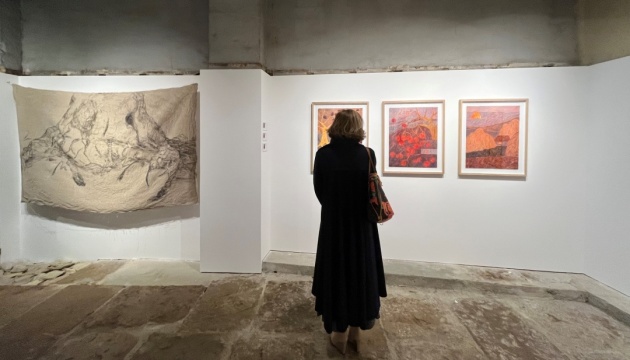 У Лісабоні відкрилася виставка робіт українських мисткинь