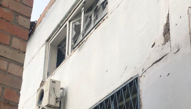 У Нікополі внаслідок обстрілу зруйнована редакція місцевої радіостанції