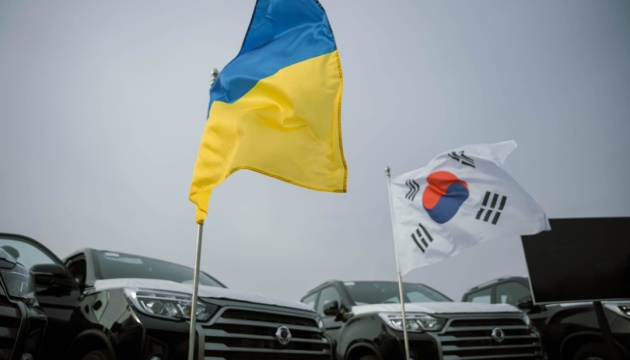 韓国政府、ウクライナへ１００台の車両を提供