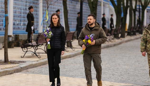 Volodymyr Zelensky et Sanna Marin ont rendu hommage à Dmytro Kotsubaylo, héros de l’Ukraine, tué à Bakhmout 