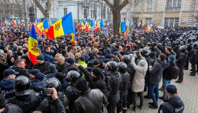 Проросійські демонстрації в Молдові: у Кишиневі затримали ще 54 учасників