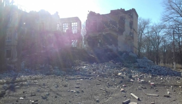 One killed in Russia's shelling of school in Avdiivka