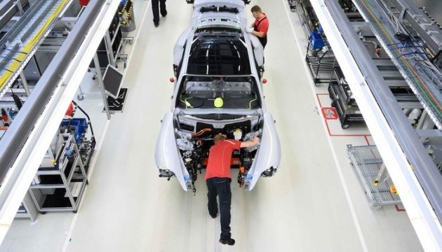 Porsche планує випустити новий електричний позашляховик