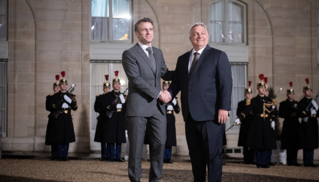 Emmanuel Macron et Victor Orban ont discuté de la situation en Ukraine 