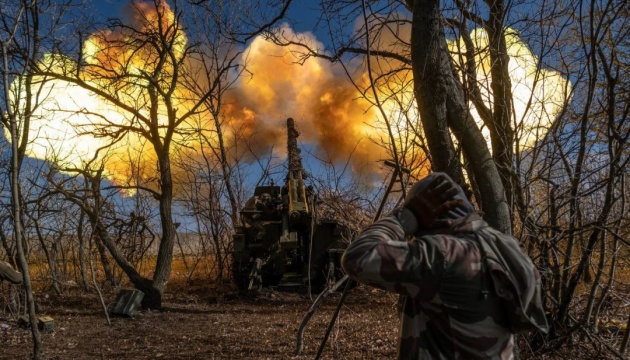 У Бахмуті - запеклі бої, ворог безуспішно наступає на Авдіївському напрямку