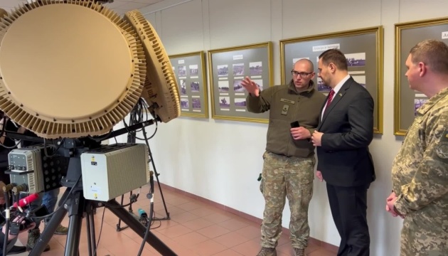 Литва закупила радари, які «бачать» навіть кулі снайпера - українські бійці вже проходять навчання