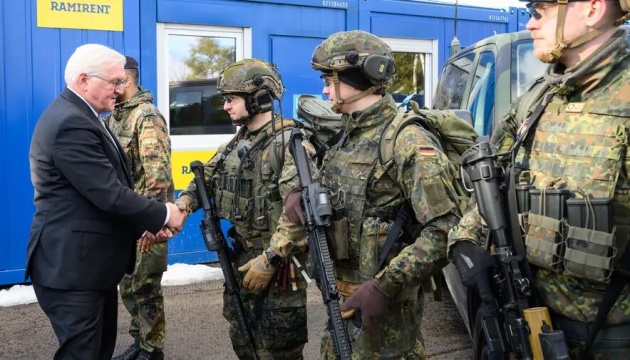 Штайнмаєр пообіцяв країнам Балтії захист НАТО