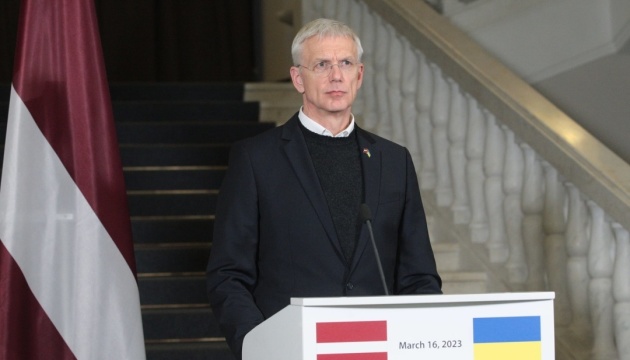 Прем’єр Латвії: Переговори про членство України в ЄС мають початися цьогоріч, в НАТО – після перемоги