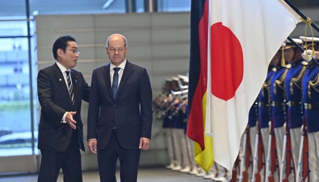 Nuevas sanciones contra Rusia y apoyo a Ucrania: Los líderes de Japón y Alemania se reúnen en Tokio