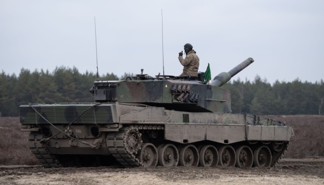 «Бронетанкове мистецтво»: як українські військові тренуються у Польщі