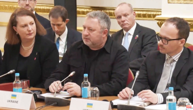 У Лондоні міністри юстиції обговорили розслідування злочинів рф в Україні
