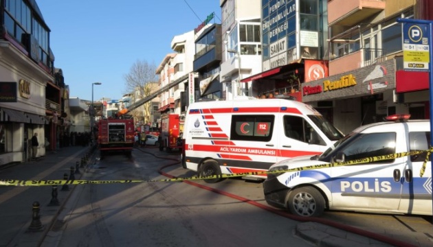 У Стамбулі горіли семиповерховий готель та лікарня — троє загиблих, понад сто постраждалих