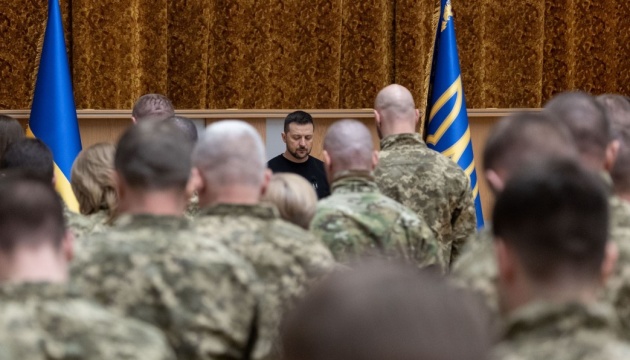 Präsident Selenskyj zeichnet Angehörige von SBU und Nationalgarde aus