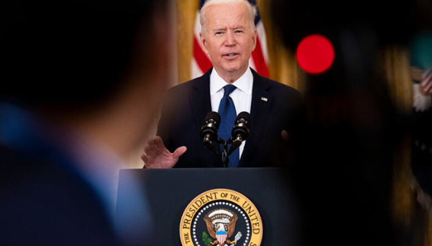 Biden says China has not yet supplied weapons to Russia