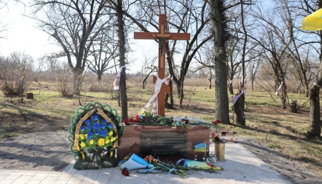 У Бузковому парку, де загинули бійці херсонської тероборони, створять меморіальний комплекс
