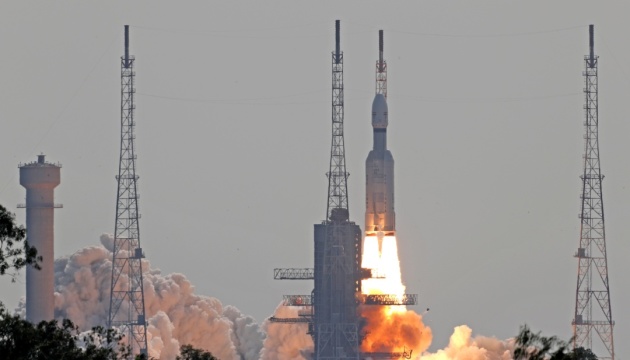 Індійська ракета запустила на орбіту групу супутників зв'язку OneWeb