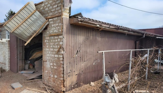 Russians hit 17 settlements in Kharkiv region in past day
