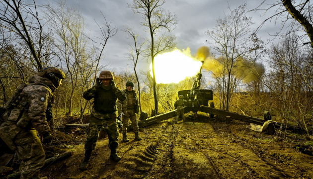 Fiercest battles ongoing for Bakhmut, Avdiivka, Maryinka - General Staff