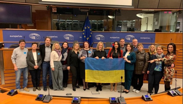 У Європарламенті показали українську документальну стрічку «Своє»