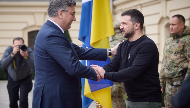 Zelensky meets Croatia PM